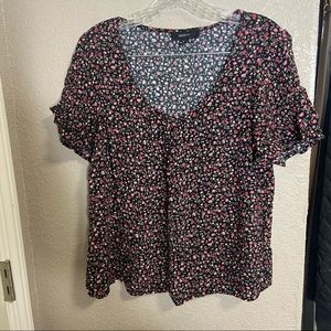 Forever 21 Floral Shirt